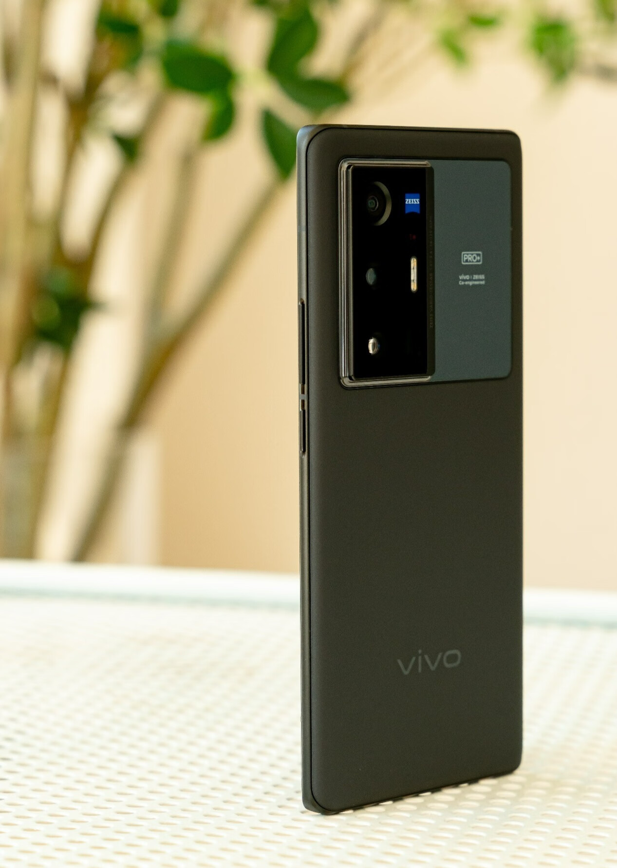 vivo X70 Pro+手机到底怎么样-vivo Pro+手机拍照测评-图1