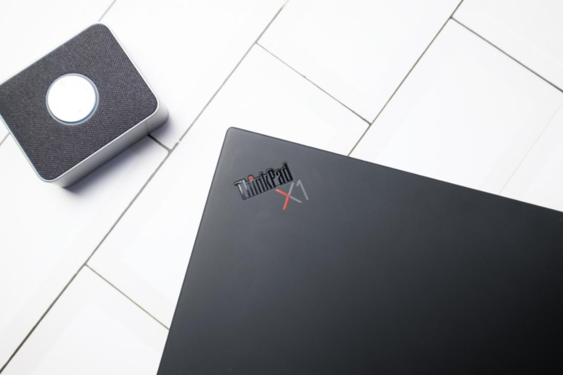 ThinkPad X1 Carbon 2021款笔记本测评：高端商务本之选-图1