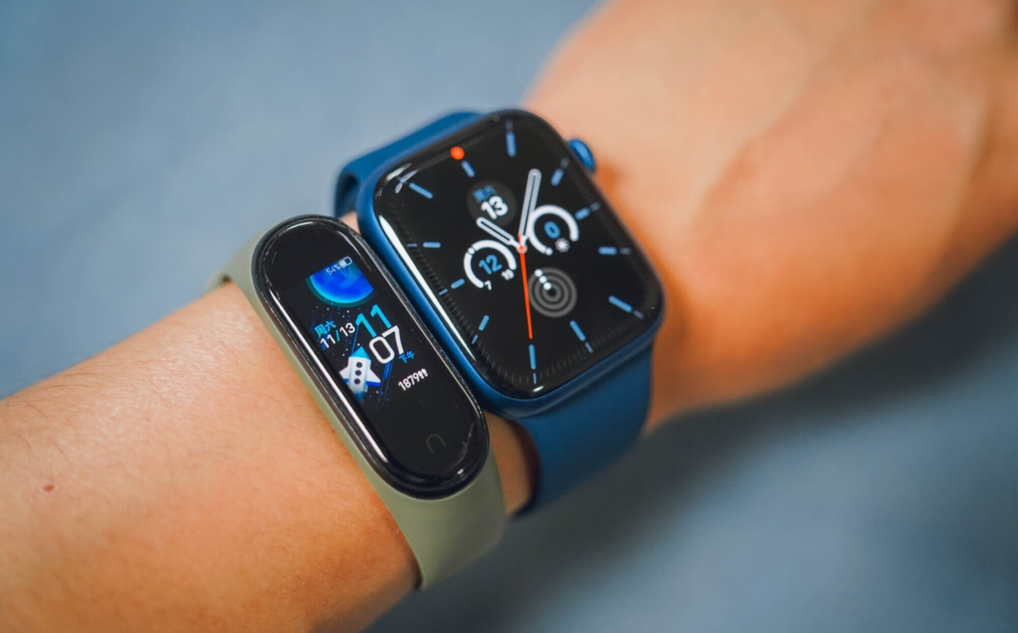 苹果Watch Series 7 智能手表评测：手腕上的大屏幕-图5